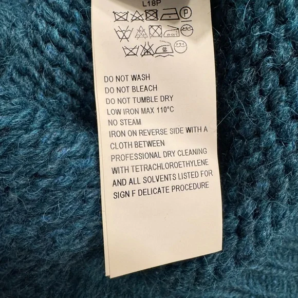 Yeezy rare lost hills season 5 Crew Neck Sweater size small teal